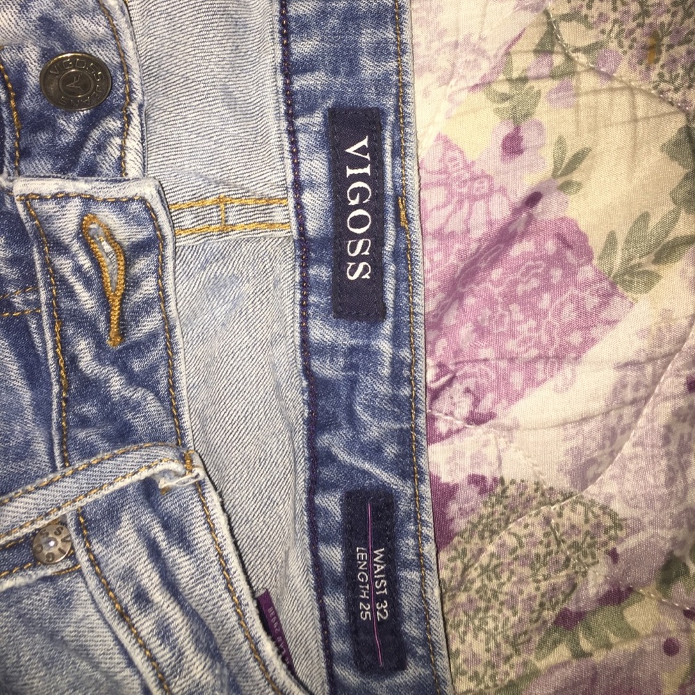 Vintage Ripped pants. - Picture 2 of 2